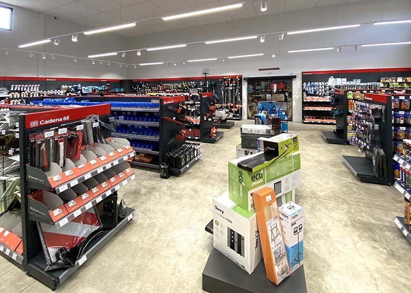 La Cooperativa de Artà en Mallorca amplía sus servicios con una ferretería Cadena88.